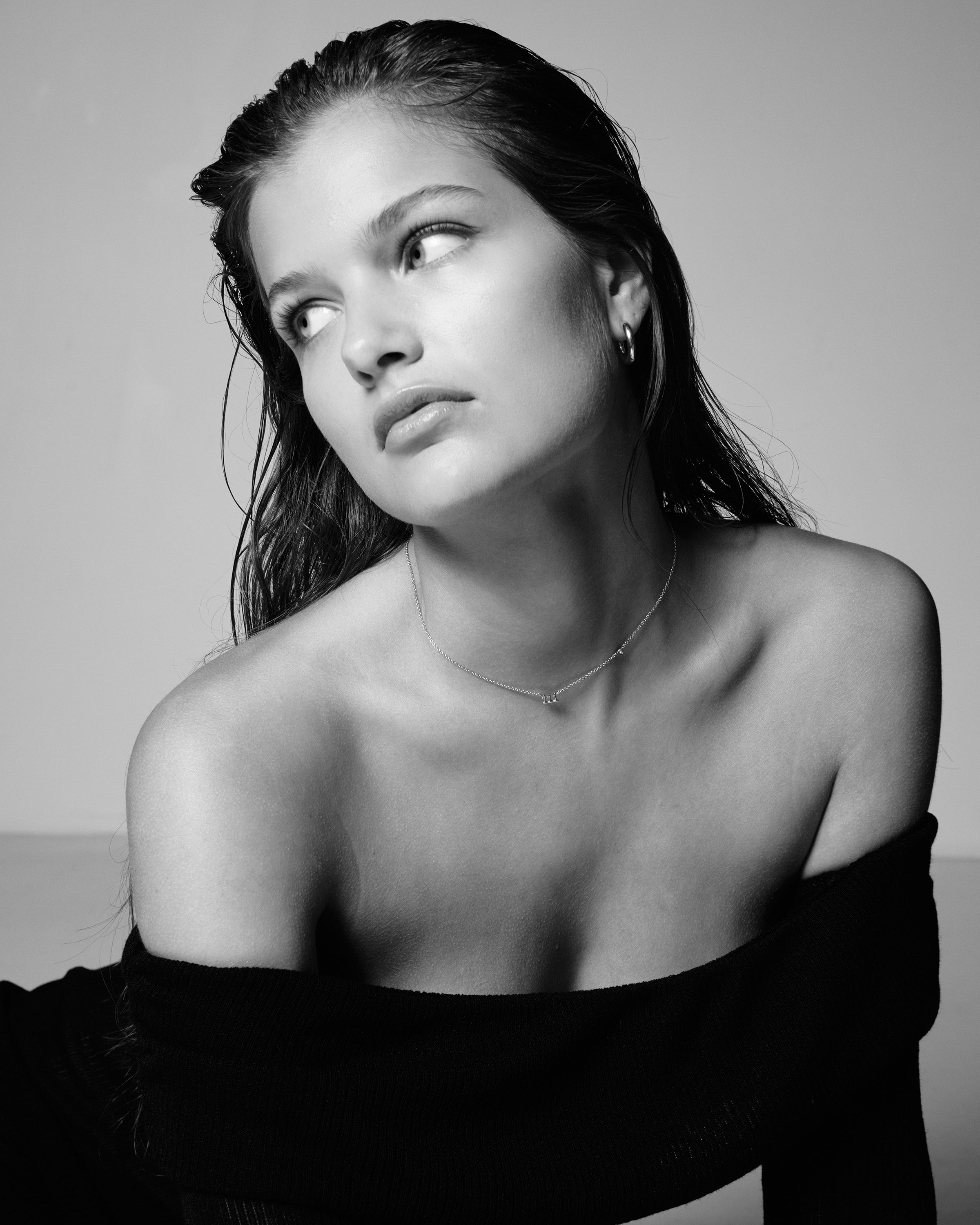 Collier ras du cou avec numéro d'ange 111