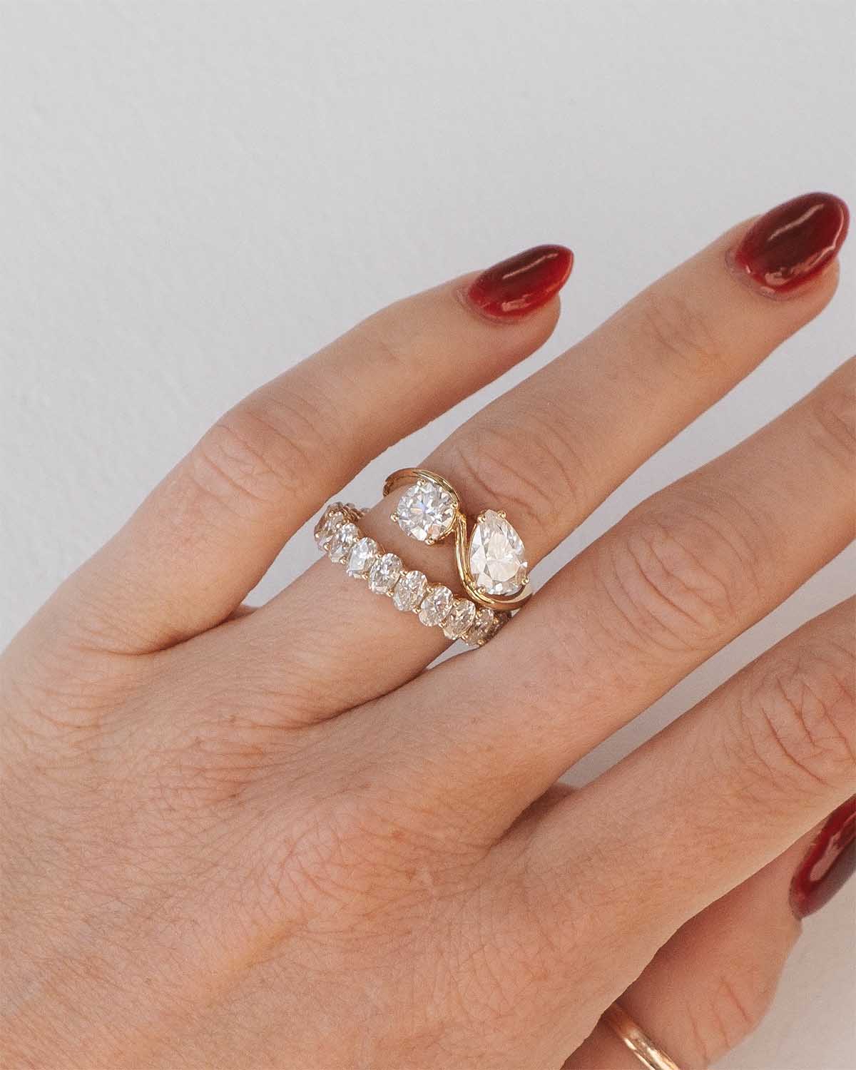 Oval Crown Moissanite Ring | 14k Solid Gold